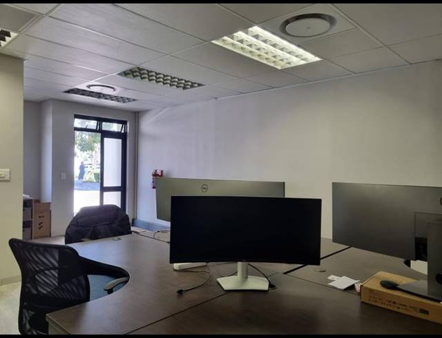 OFFICE PROPERTY TO RENT IN PAARDEVLEI